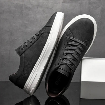 Carvello Low-top Leather Sneakers