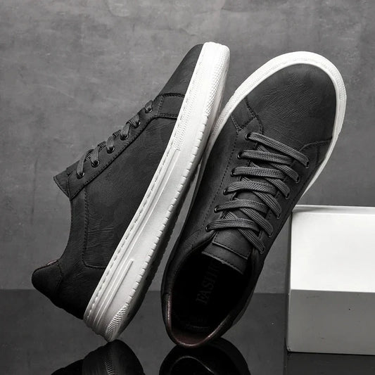 Carvello Low-top Leather Sneakers